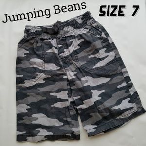 Jumping Beans Boys Gray Camo print shorts Size 7
